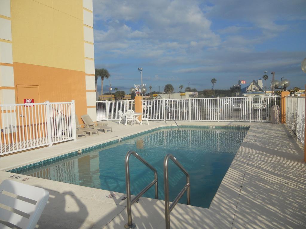 Comfort Inn Kissimmee-Lake Buena Vista South Exterior foto